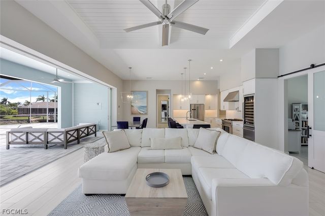 3001 SW 41st TER, Cape Coral, FL 33914