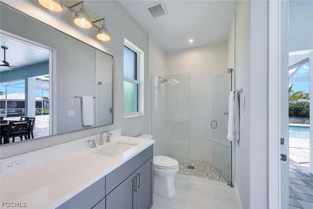 3001 SW 41st TER, Cape Coral, FL 33914