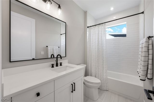 3001 SW 41st TER, Cape Coral, FL 33914