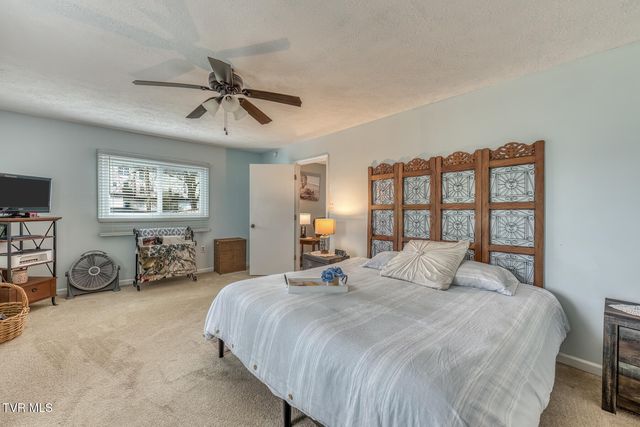 916 Clark Street, Bristol, VA 24201