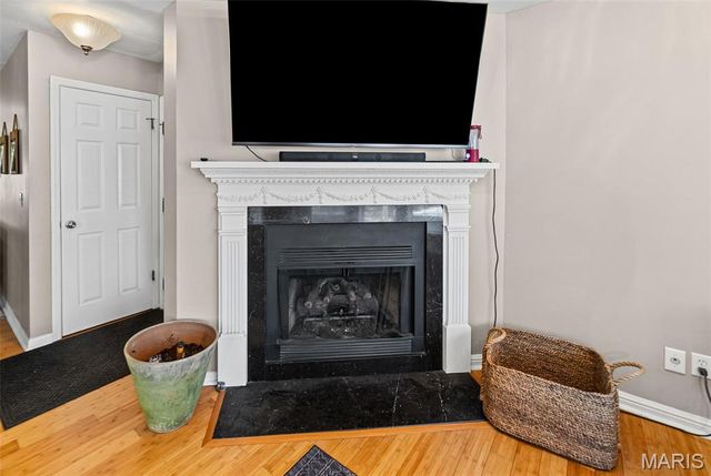 4464 McPherson Avenue 3B, St Louis, MO 63108