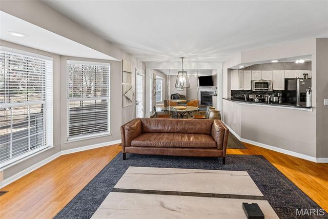 4464 McPherson Avenue 3B, St Louis, MO 63108