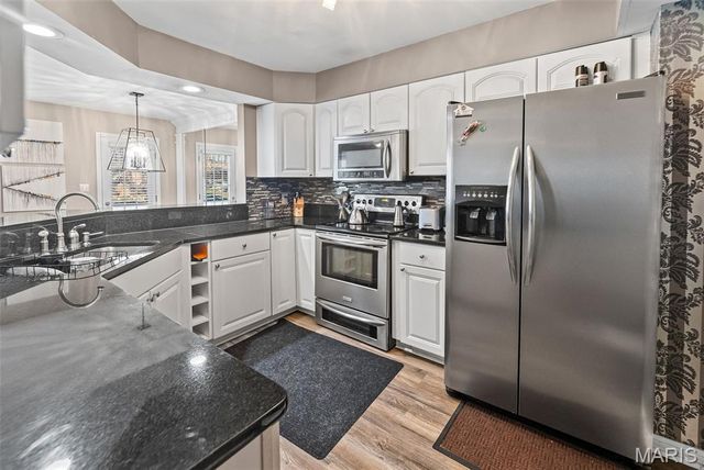 4464 McPherson Avenue 3B, St Louis, MO 63108