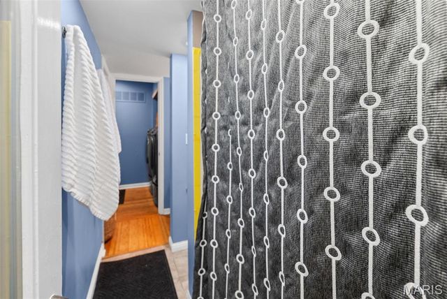 4464 McPherson Avenue 3B, St Louis, MO 63108