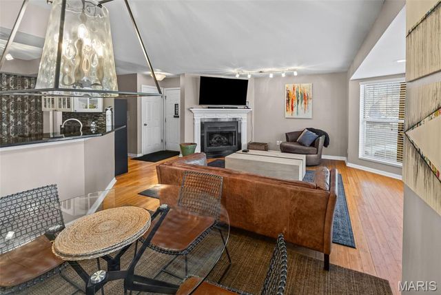 4464 McPherson Avenue 3B, St Louis, MO 63108