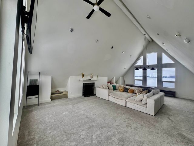 9742 N 1175 W Road, Monticello, IN 47960