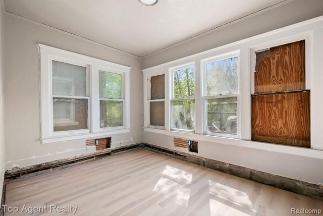 3793 Pingree Street, Detroit, MI 48206