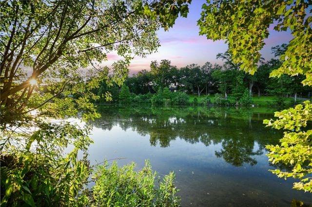 2411 Spoke Hollow RD, Wimberley, TX 78676