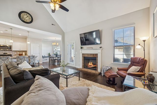 1600 Inverness Dr, Spring Hill, TN 37174