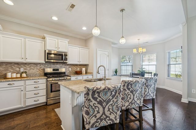 1600 Inverness Dr, Spring Hill, TN 37174