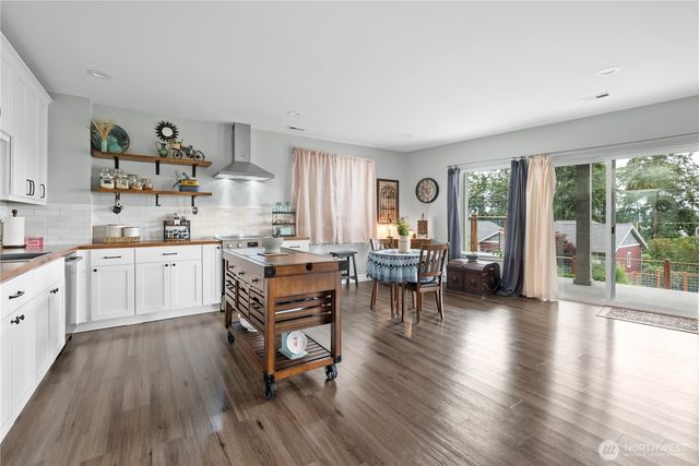 3751 Morning Glory Lane, Langley, WA 98260