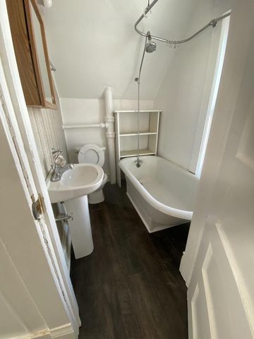 823 W OKLAHOMA STREET, Appleton, WI 54914