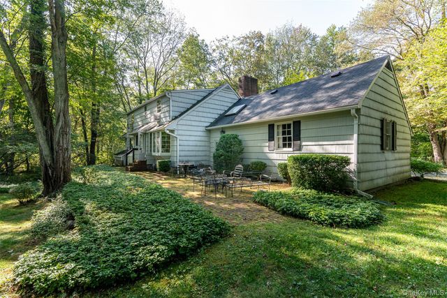 5 Hadley Road, Armonk, NY 10504