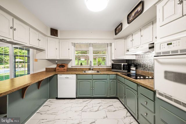 104 BALDWIN RD, Coatesville, PA 19320