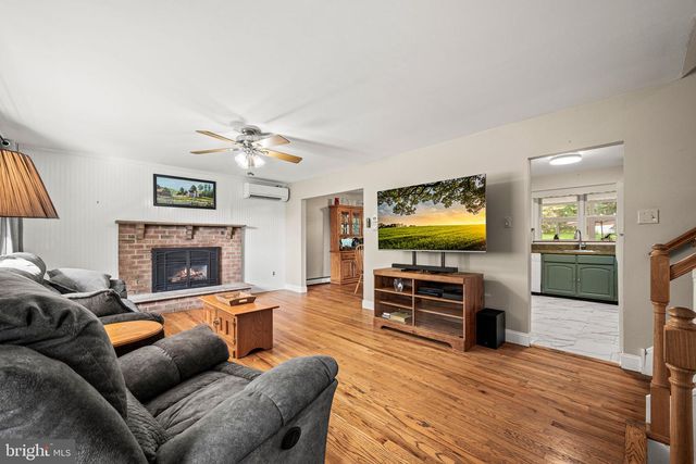 104 BALDWIN RD, Coatesville, PA 19320