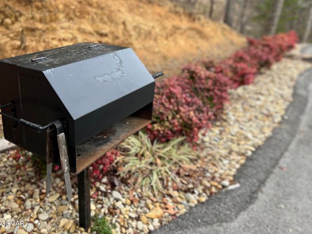 1554 Bear Valley Road, Sevierville, TN 37876