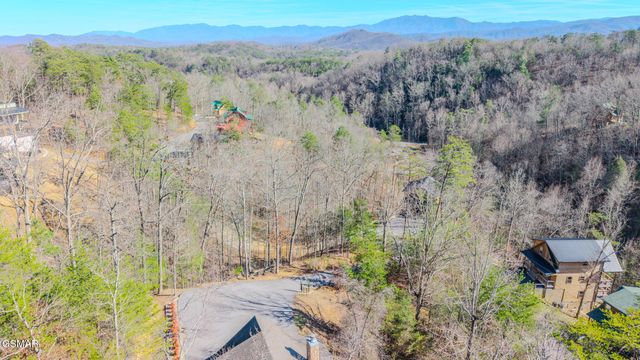 1554 Bear Valley Road, Sevierville, TN 37876