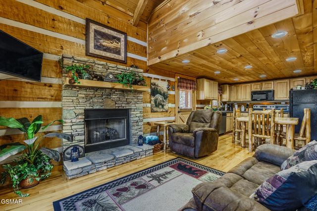 1554 Bear Valley Road, Sevierville, TN 37876