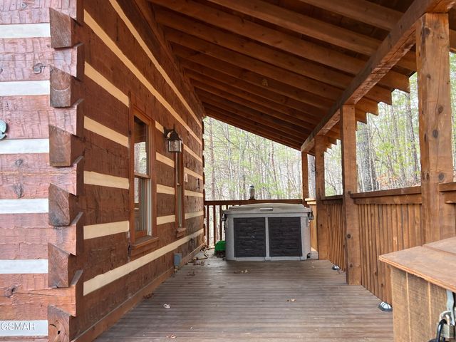 1554 Bear Valley Road, Sevierville, TN 37876