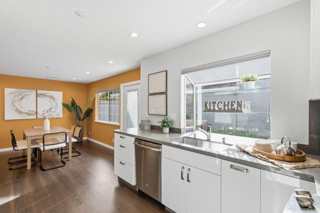 114 Williams Lane, Foster City, CA 94404