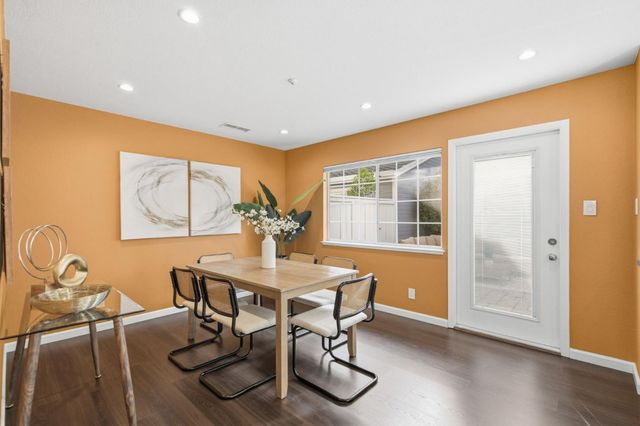 114 Williams Lane, Foster City, CA 94404