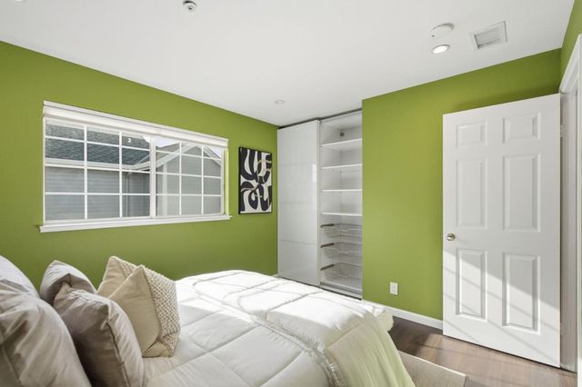 114 Williams Lane, Foster City, CA 94404