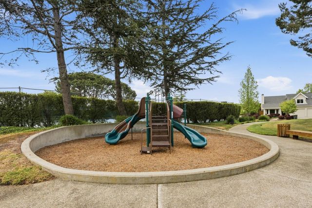 114 Williams Lane, Foster City, CA 94404