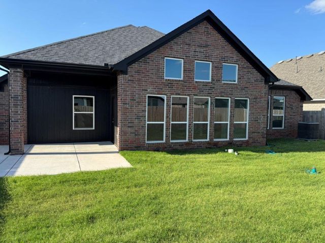 11104 NW 132nd Street, Yukon, OK 73099