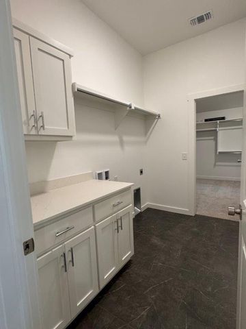 11104 NW 132nd Street, Yukon, OK 73099