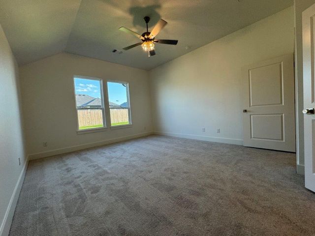11104 NW 132nd Street, Yukon, OK 73099