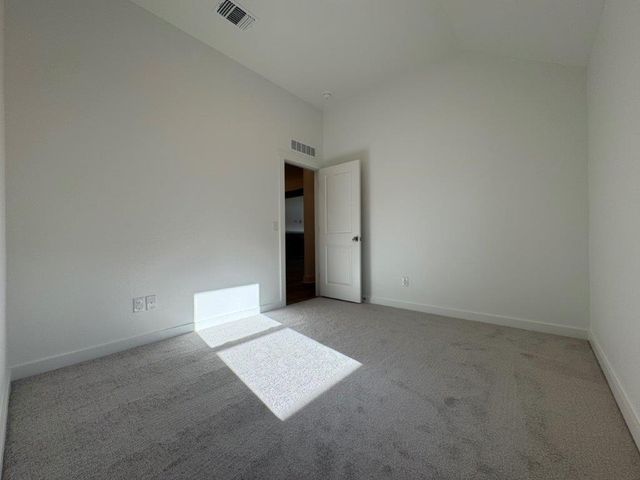 11104 NW 132nd Street, Yukon, OK 73099