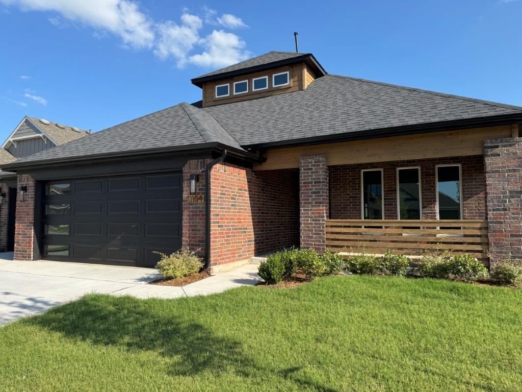 11104 NW 132nd Street, Yukon, OK 73099
