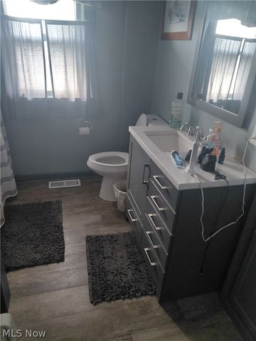 1020 17th Street NW, Canton, OH 44703