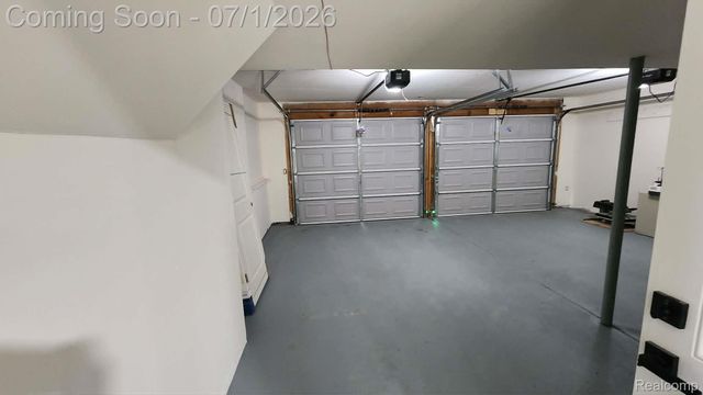 2457 Gemini Drive, Lake Orion Village, MI 48360