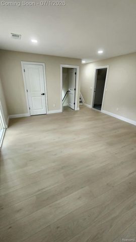 2457 Gemini Drive, Lake Orion Village, MI 48360