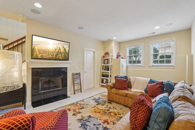 41 W Frankfort Street, Columbus, OH 43206