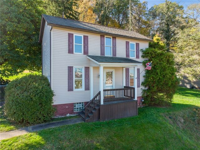 2318 Locust St, South Greensburg Boro, PA 15601