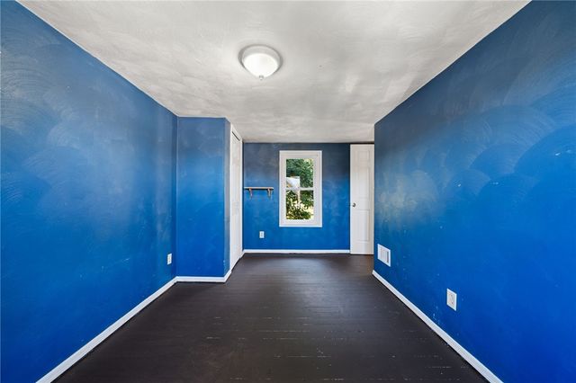 2318 Locust St, South Greensburg Boro, PA 15601