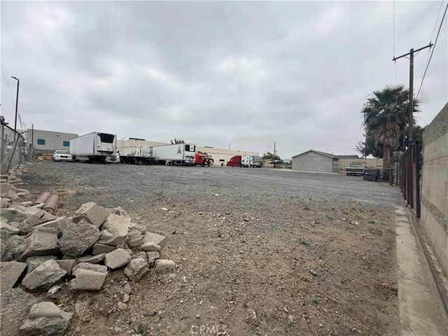 10453 Calabash, Fontana, CA 92337