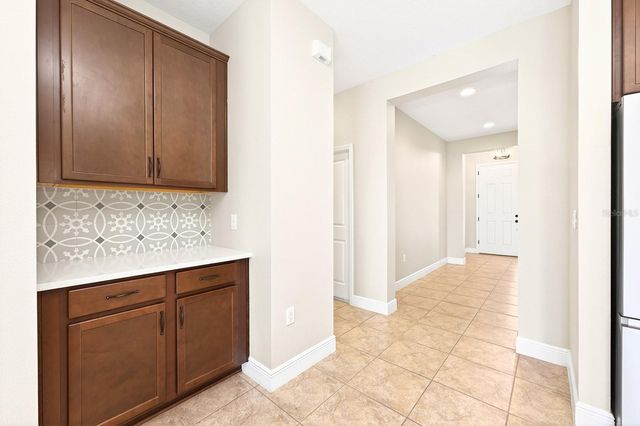 716 ALBYON COURT, Debary, FL 32713