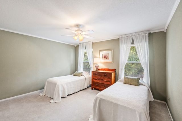 150 Creekside Drive, Double Oak, TX 75077