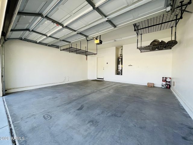 2561 W WOBURN Lane, Phoenix, AZ 85085