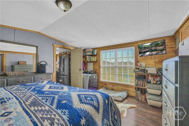 685 James Springs Rd, Danielsville, GA 30633