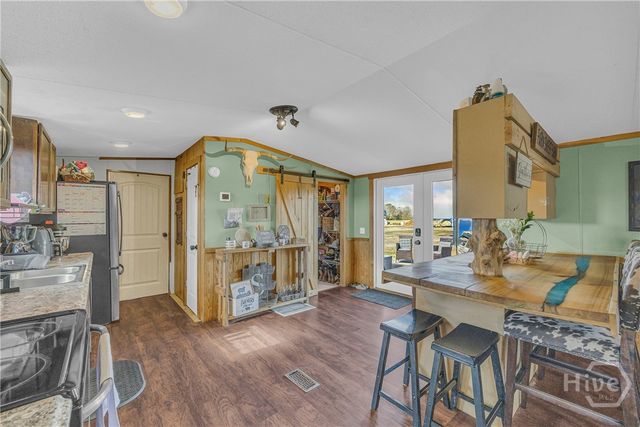 685 James Springs Rd, Danielsville, GA 30633