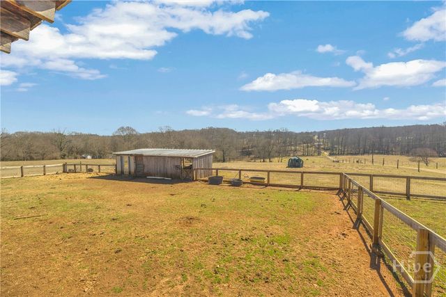 685 James Springs Rd, Danielsville, GA 30633