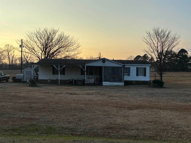 451 YARBROUGH RD, Covington, TN 38019