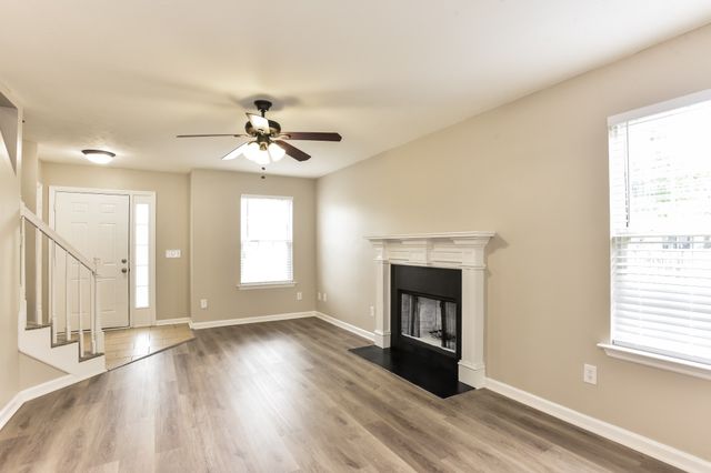 1905 Port James Cir, Antioch, TN 37013