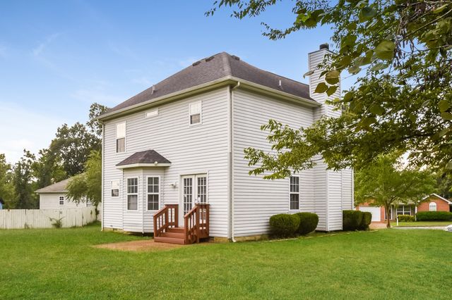 1905 Port James Cir, Antioch, TN 37013