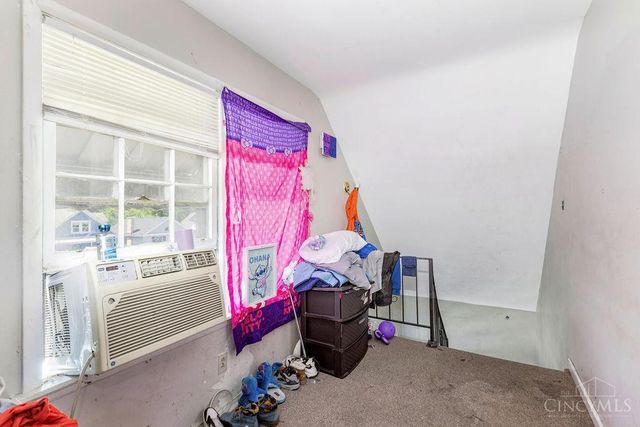 3414 Woodburn Avenue, Cincinnati, OH 45207