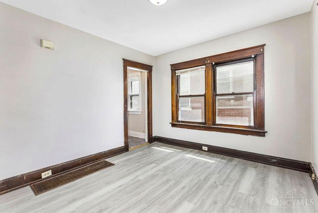 3414 Woodburn Avenue, Cincinnati, OH 45207